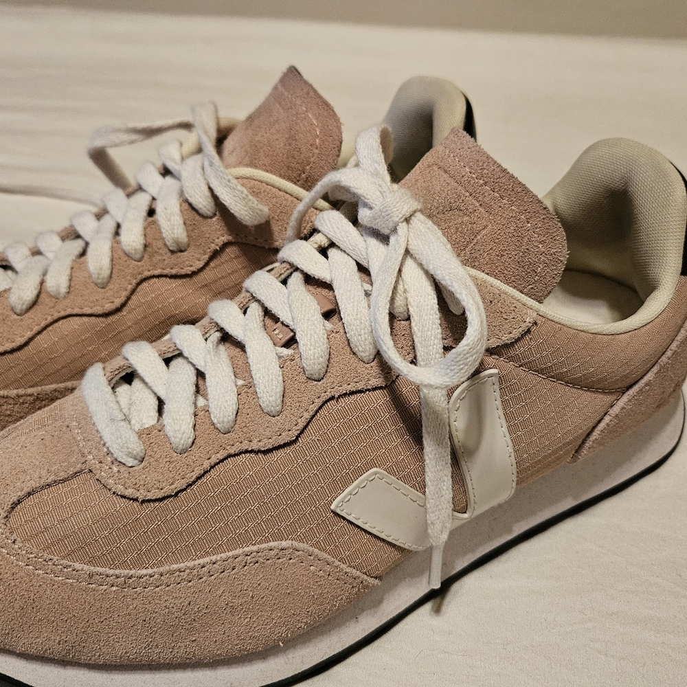 Veja Rio Branco Blush pink